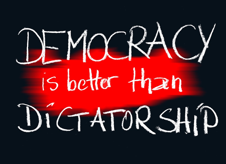 demokratie-1536632_960_720