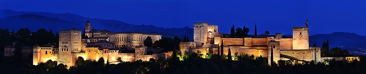 스페인, 알람브라궁전, Night_view_of_Alhambra,_Granada_from_Mirador_de_San_Nicolas 002